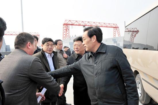 濮陽(yáng)市市委書記段喜中市長(zhǎng)盛國(guó)民等一行蒞臨我司視察3
